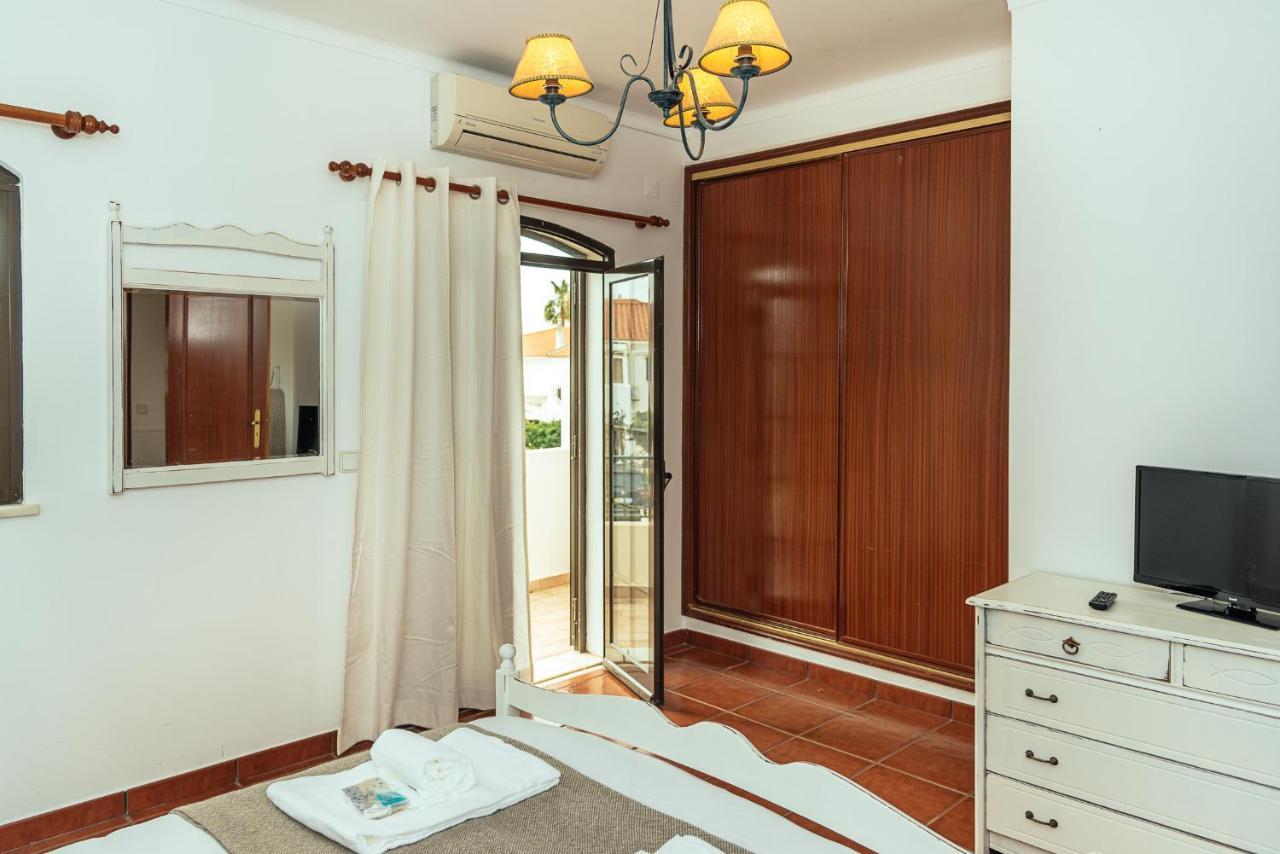 Altura Beach Villa By Gt House Extérieur photo